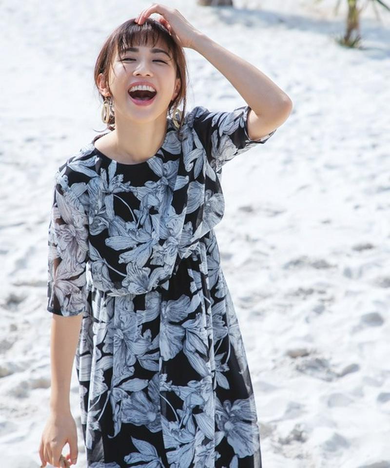 【優木まおみさん着用】モノトーン花柄 ドレス