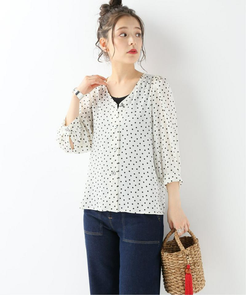 サテンドットパフブラウス