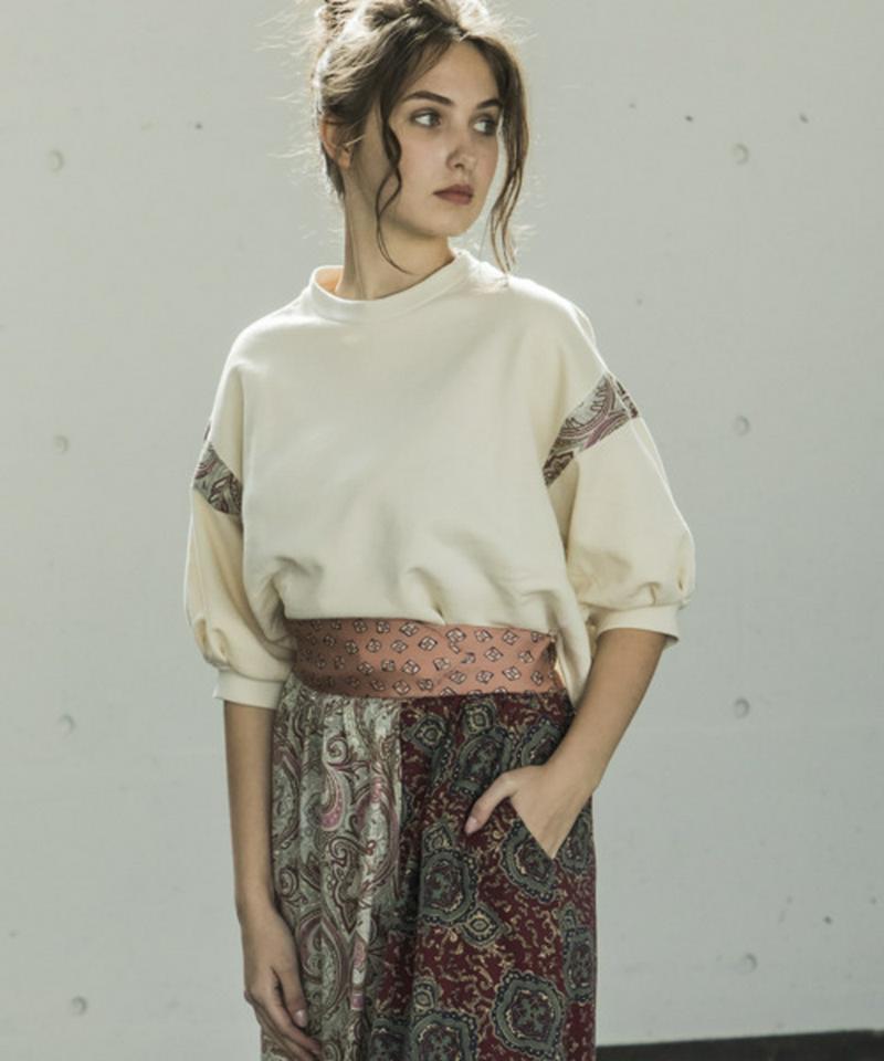 SWITCHING　SLEEVE　PULLOVER