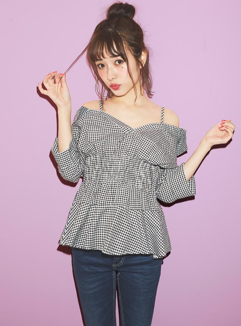 オフショルギンガムチェックシャーリングシャツ