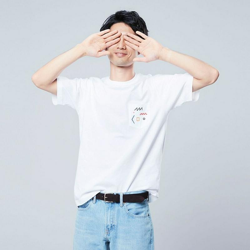 スーパージオメトリック UT ドゥーセン・ドゥーセン（グラフィックTシャツ・半袖）