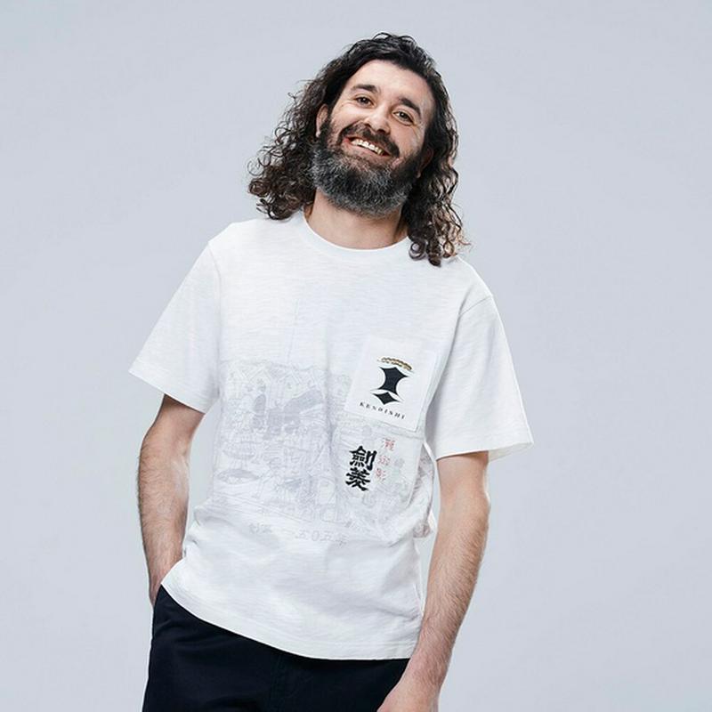 酒蔵（SAKAGURA） UT 剣菱（グラフィックTシャツ・半袖）