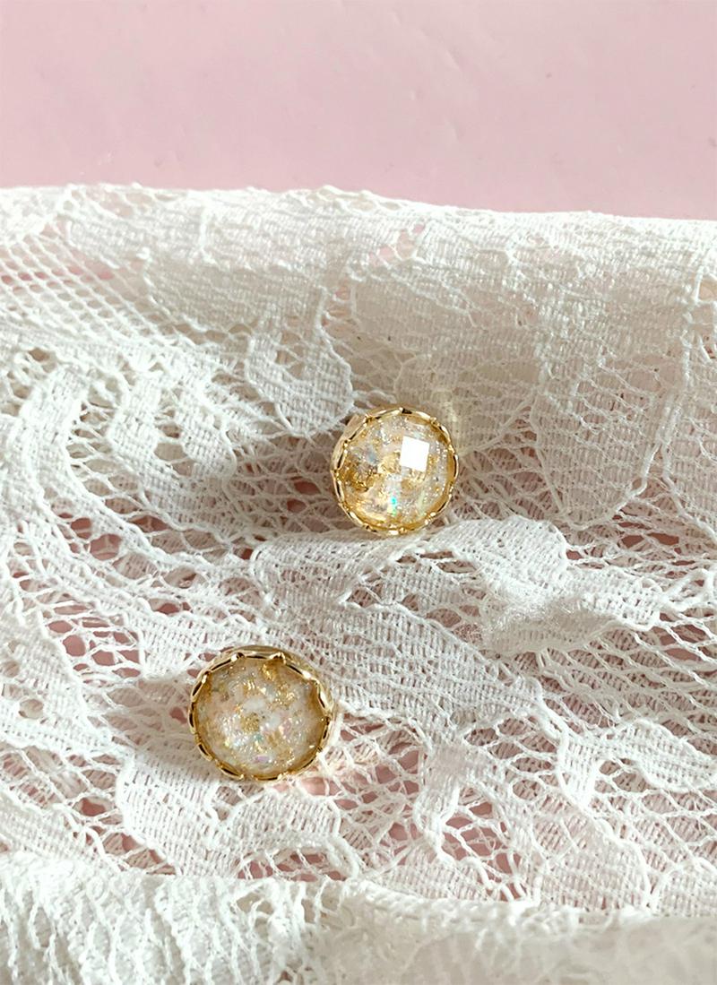 グリッターアクリルピアス・全1色