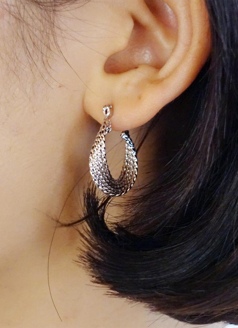 スパイラルフープピアス・全2色
