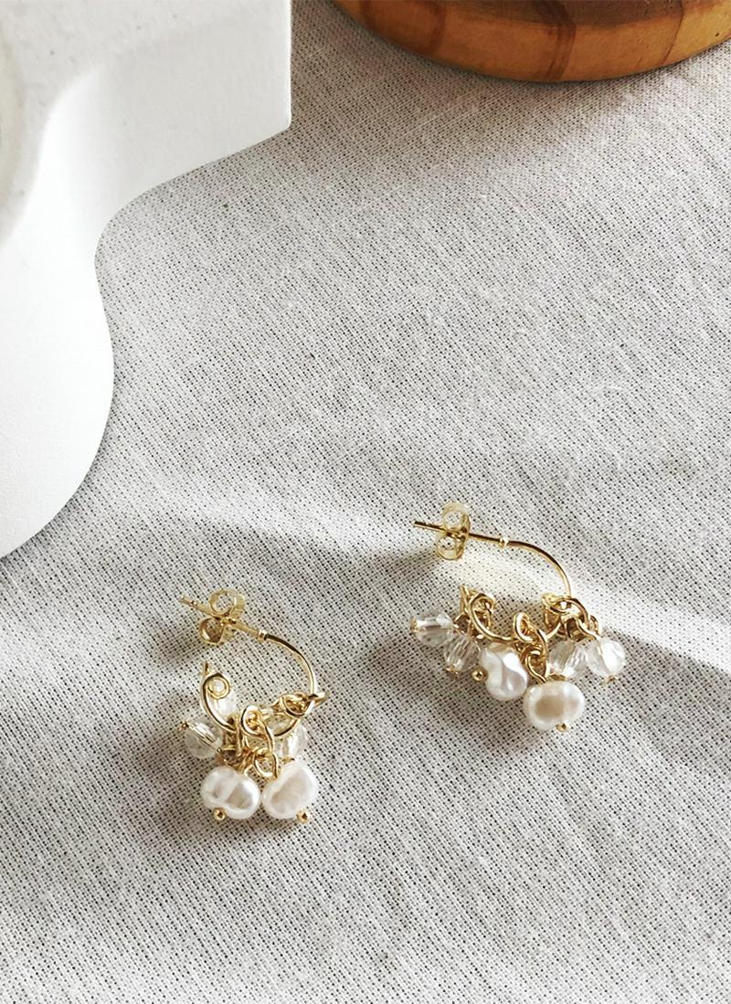 クリアビーズ&パールピアス・全1色