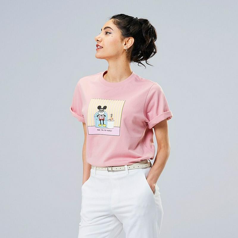 ミッキー アート UT エスター・キム（グラフィックTシャツ・半袖）