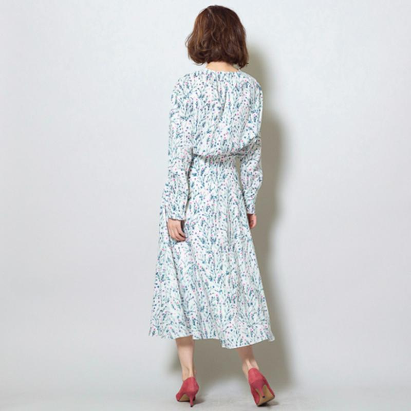 カーネーション ブラウス