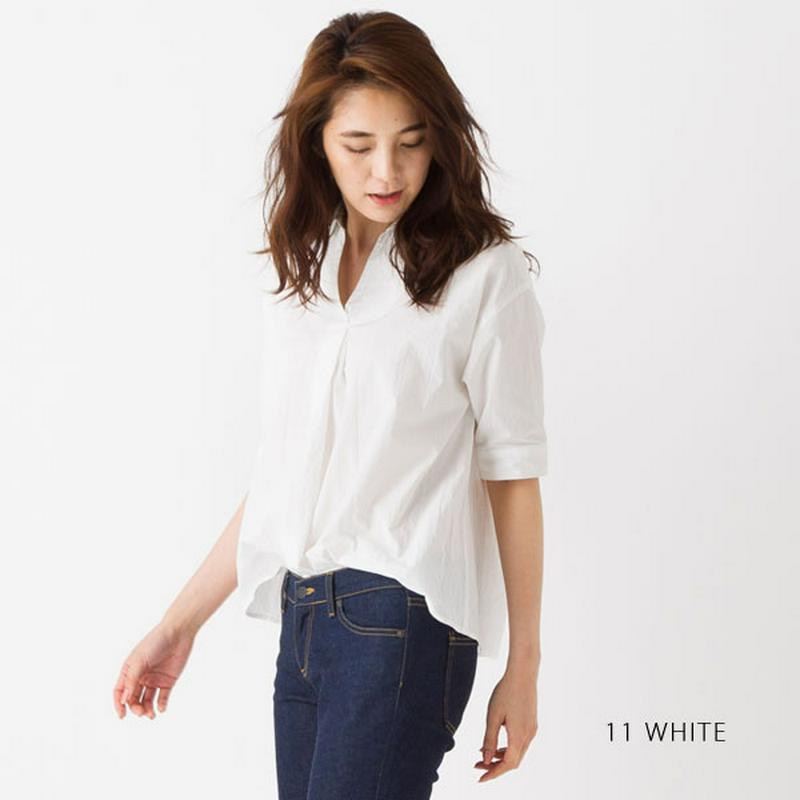 衿付きスキッパーブラウス