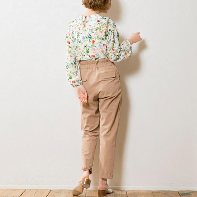 フラワープリントブラウス