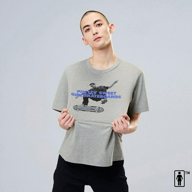 ガール スケートボード UT（グラフィックTシャツ・半袖）