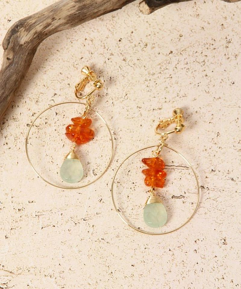 サザレアンバー×プレナイトフープイヤリング