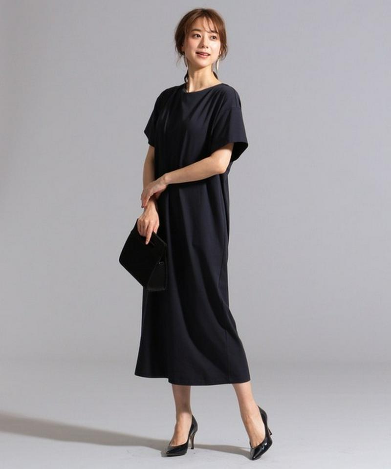 バックツイスト ドレス