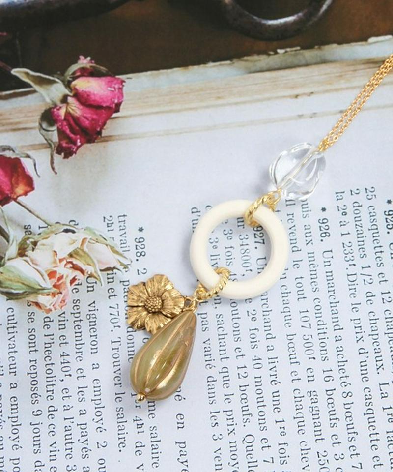 K14GF　ウッドリング×フラワーネックレス　カーキ