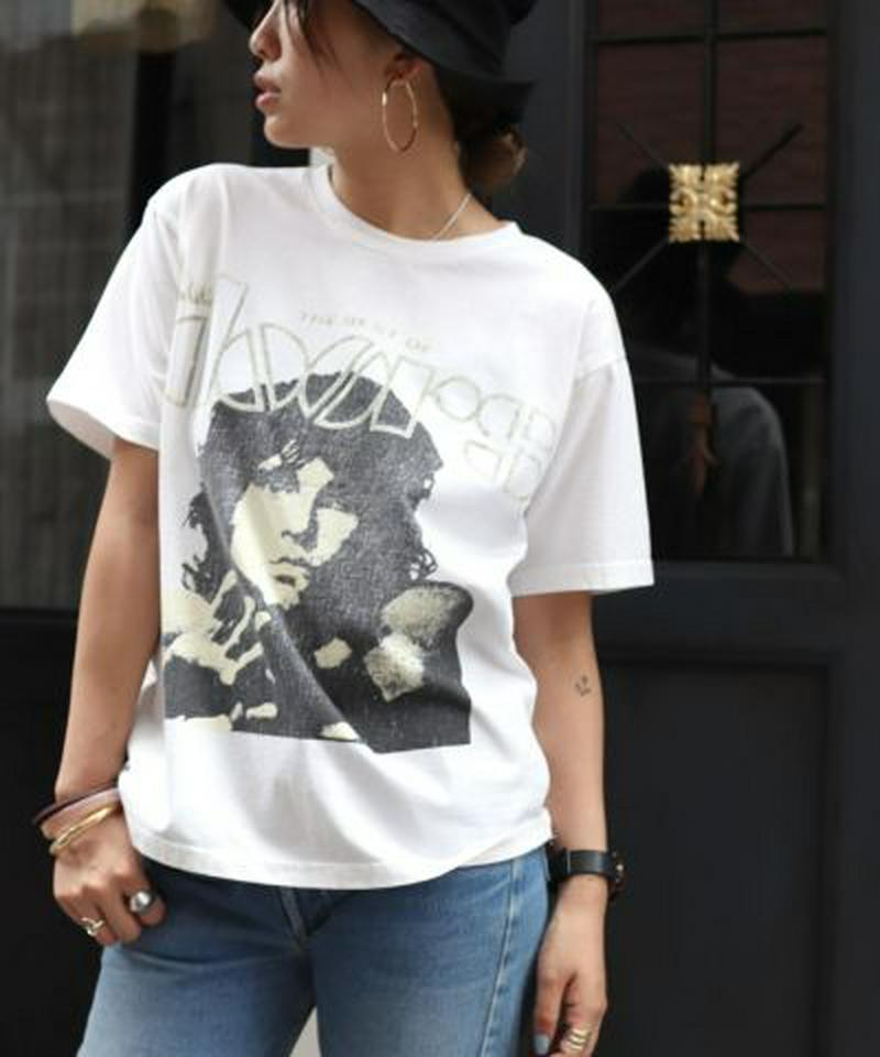 boocmarc by viaj(ブックマークバイヴィアジェイ)"DOORS"半袖Tシャツ