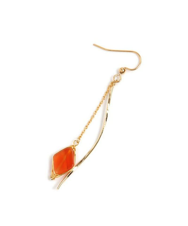 【7月誕生石】K14GF カーネリアン×ツイストバー　シンプルピアス