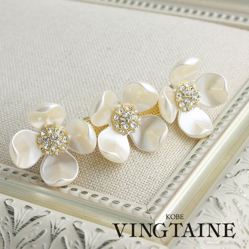 ビジューなホワイトフラワーバレッタ お花 ラインストーン ヘッドアクセ ヘッドドレス ヘアアクセ ヘアアクセサリー 結婚式 二次会 H-571 レディース 大人っぽい シンプル かわいい プレゼント
