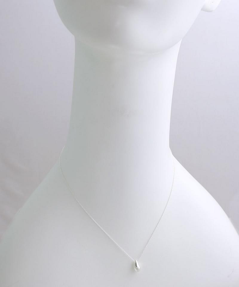 シルバー925 ミニティアドロップネックレス チェーンネックレス 華奢 銀 しずく型 小ぶり 大人 エレガント Silver925 プレゼント ギフト SVC067 レディース 大人っぽい 大人カジュアルなアクセサリー