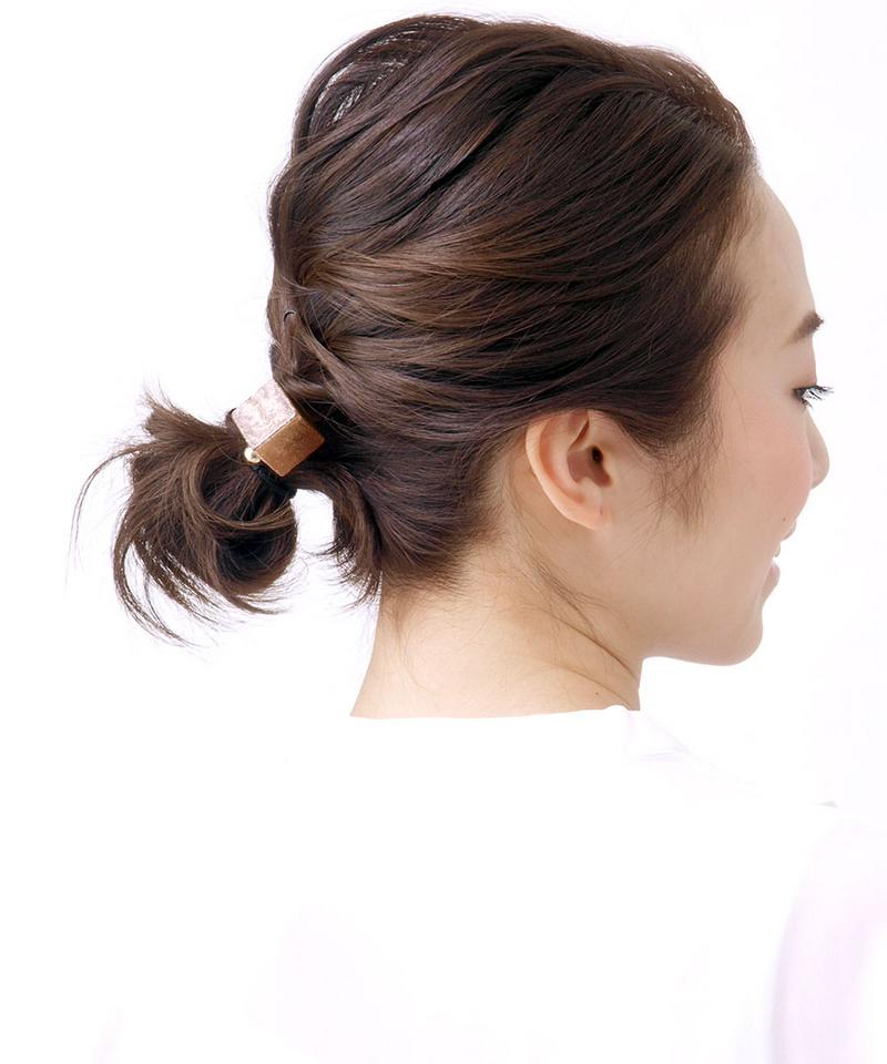 ◆在庫処分PRICE◆ラメキューブヘアゴム シンプル 立体 四角 キュート デイリー ヘアアクセ ヘアアクセサリー H7098 