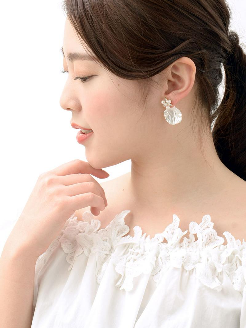 ★＼50%OFF／SALE★ビジュー×シェル風キャッチピアス パール 貝殻風 チタンポスト P1468 レディース 大人っぽい 