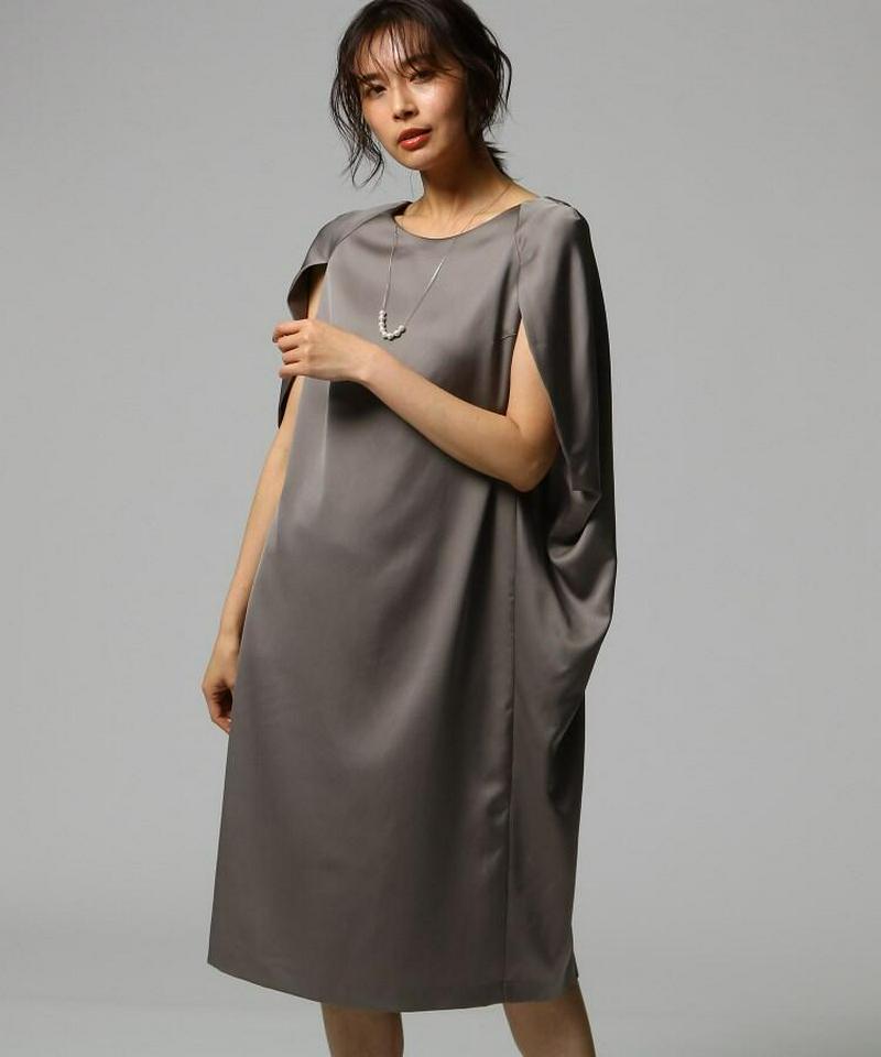 ドレープサテンワンピース