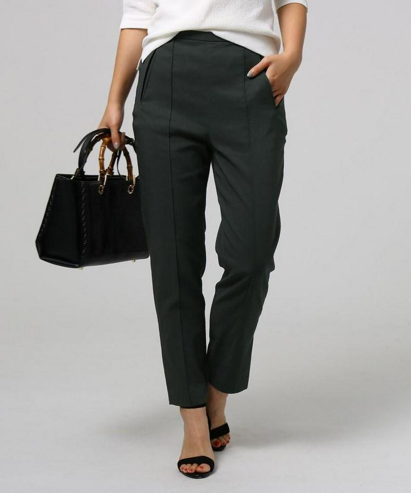 センタープレスミディパンツ