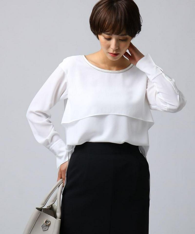 【洗える】ネックビジューストレッチジョーゼットブラウス