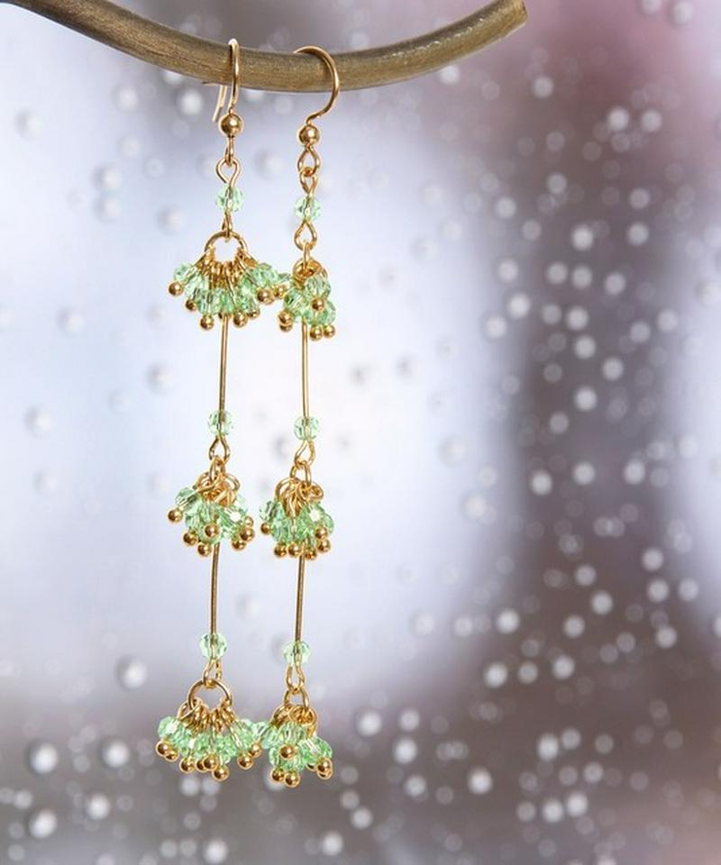 K14GF ガラスバー3連ピアス グリーン