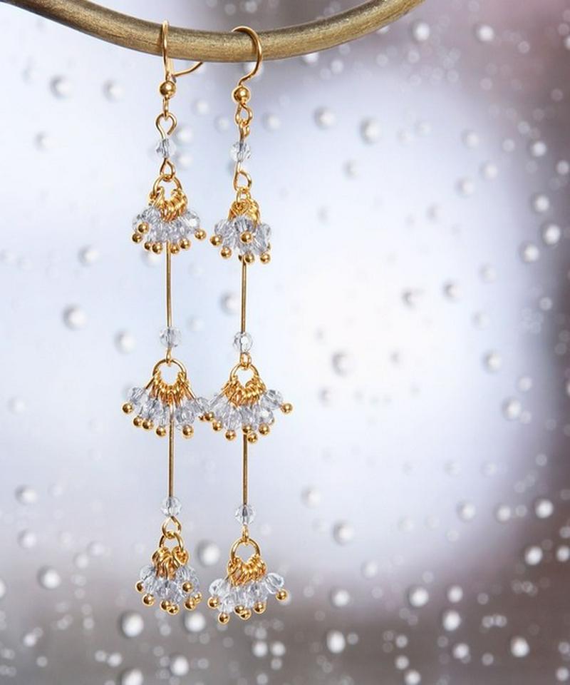 K14GF ガラスバー3連ピアス グレイ