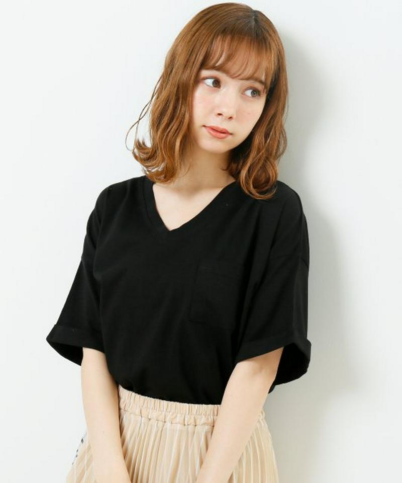 ポケット付VネックTシャツ