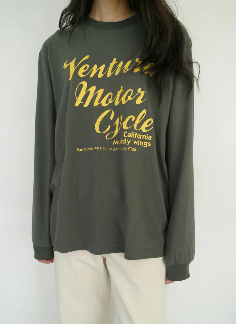 ヴィンテージライクレタリングロングTシャツ