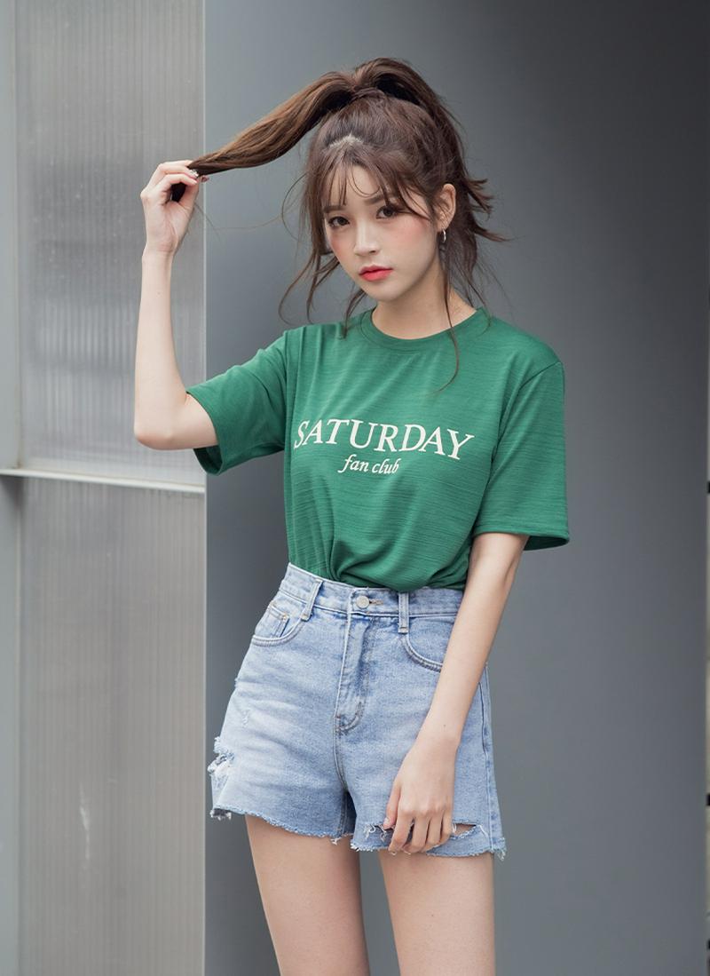 SATURDAYプリント半袖Tシャツ