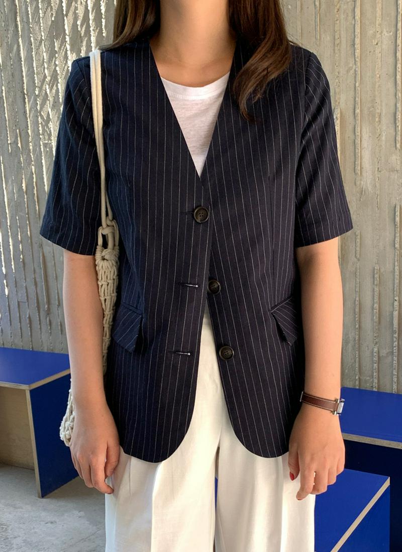 チョークストライプノーカラーシングルジャケット
