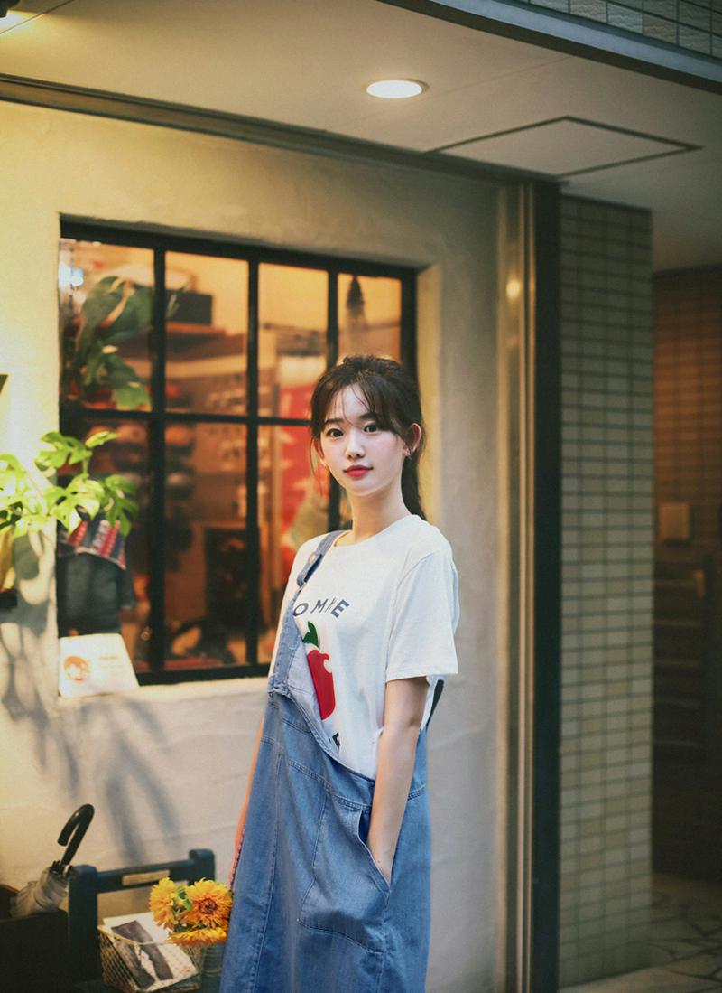 POMMEアップルTシャツ