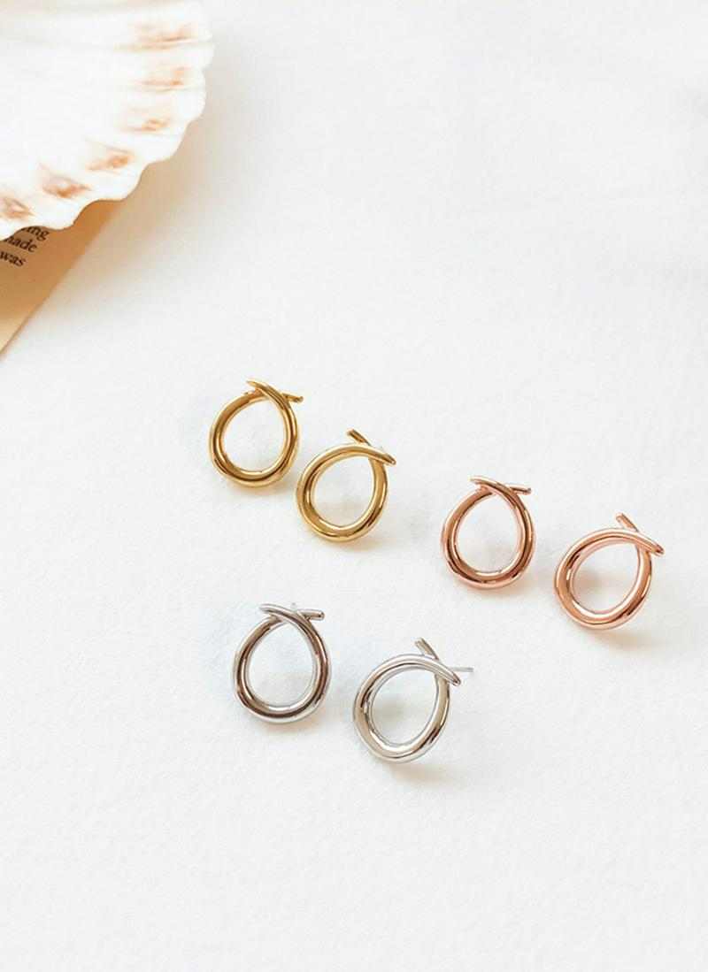 クロスサークルシルバーピアス