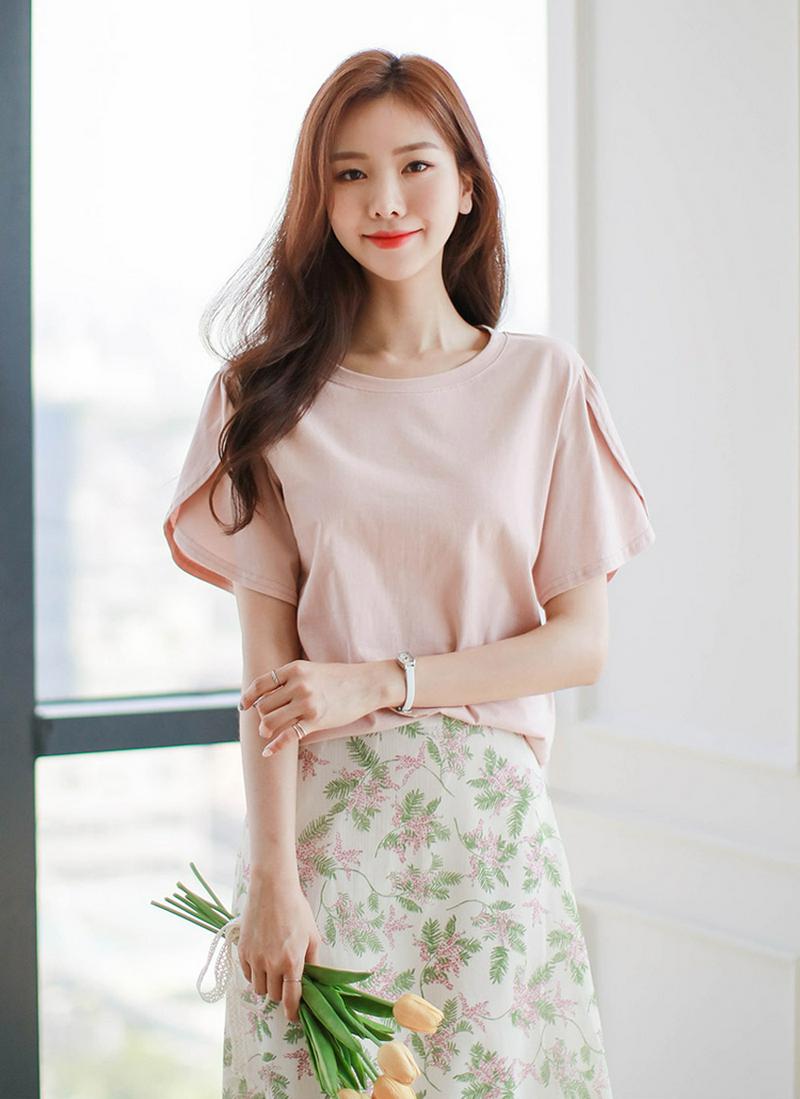 スリーブポイントラウンドTシャツ