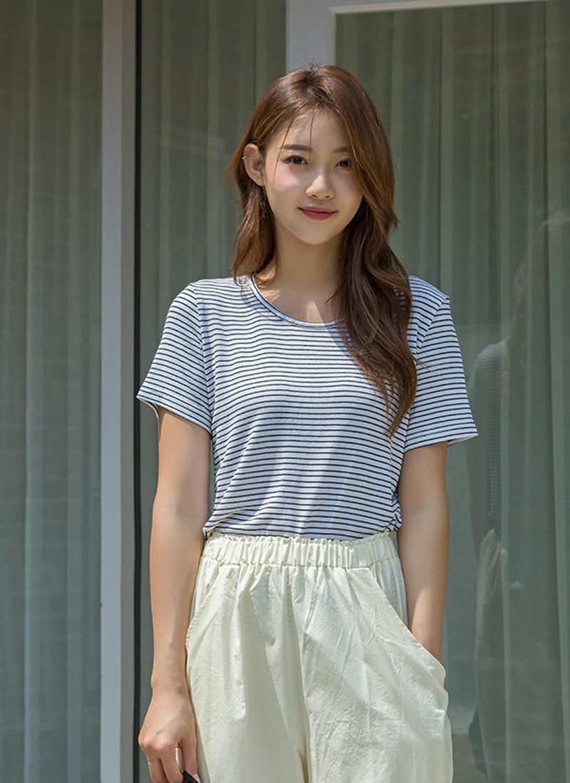 モダンボーダー半袖Tシャツ