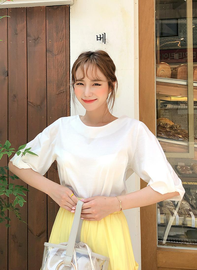 バックリボンTシャツ