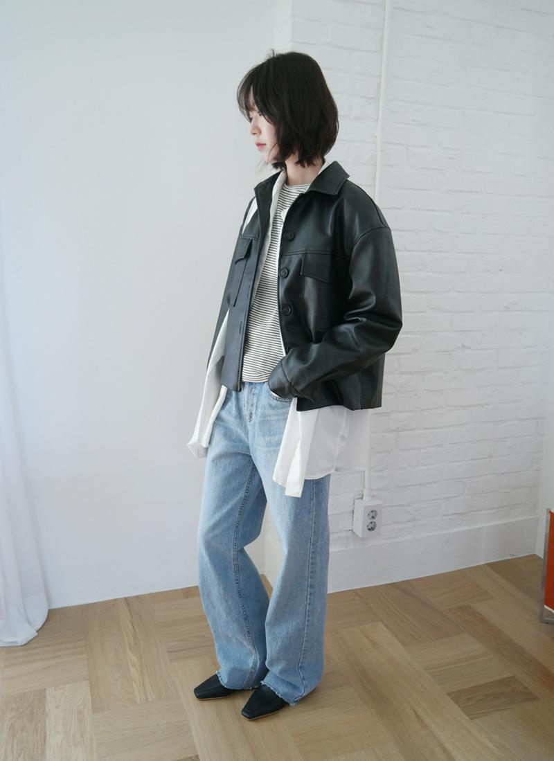 ボタンフラップダブルポケットレザーライクジャケット