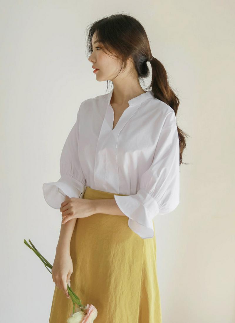 チューリップスリーブプルオーバーシャツ