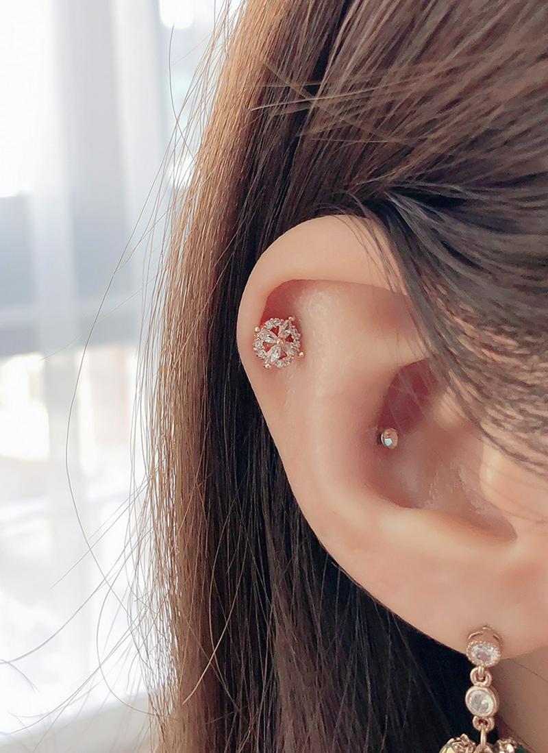 キュービックモチーフミニピアス