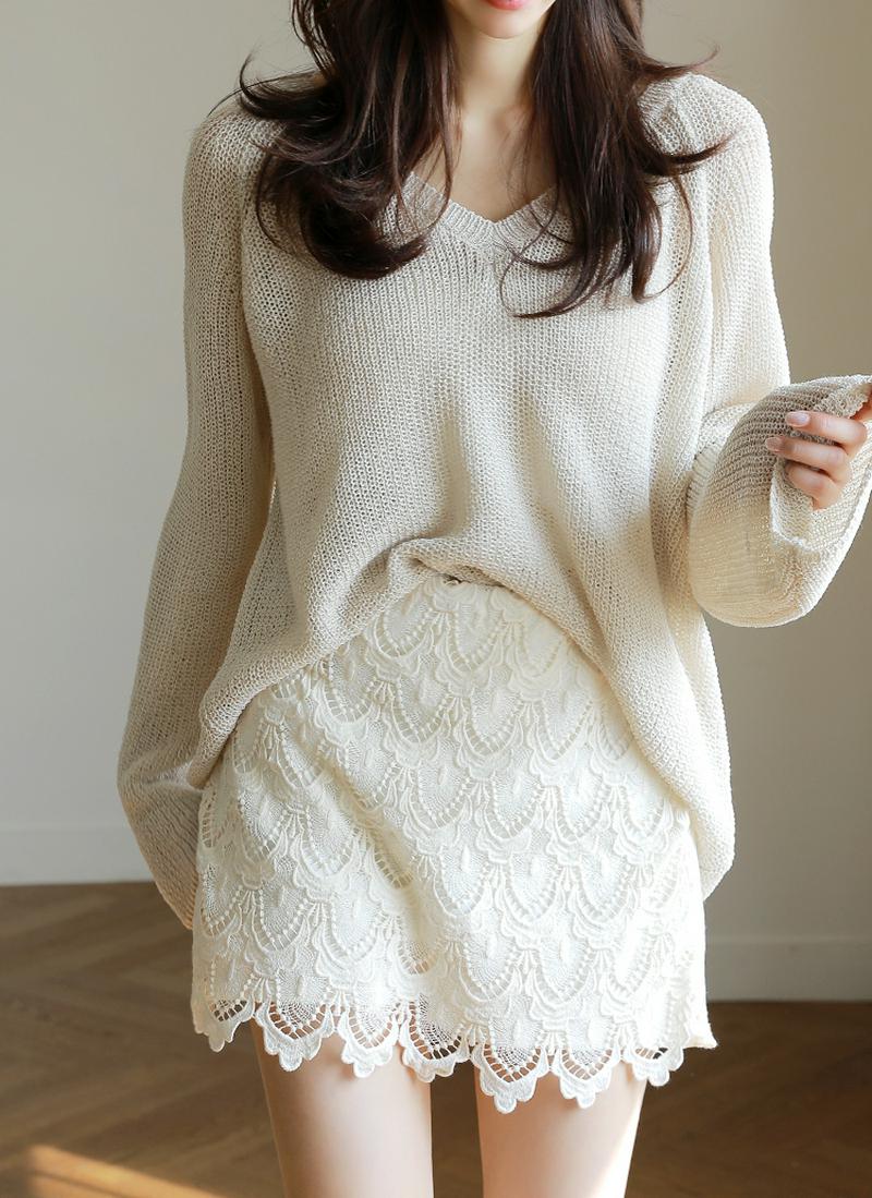 ラグランシアーニット