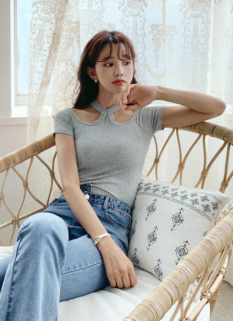 2WAYショルダーカットTシャツ・全3色 e54625 レディース【tops】 韓国 ファッション トップス Tシャツ 半袖 ショルダーカット 個性的 ユニーク シンプル カジュアル チョーカーネック リブ 夏