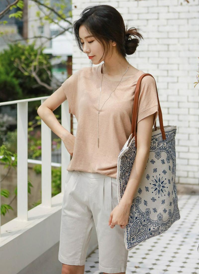 バックスリットTシャツ