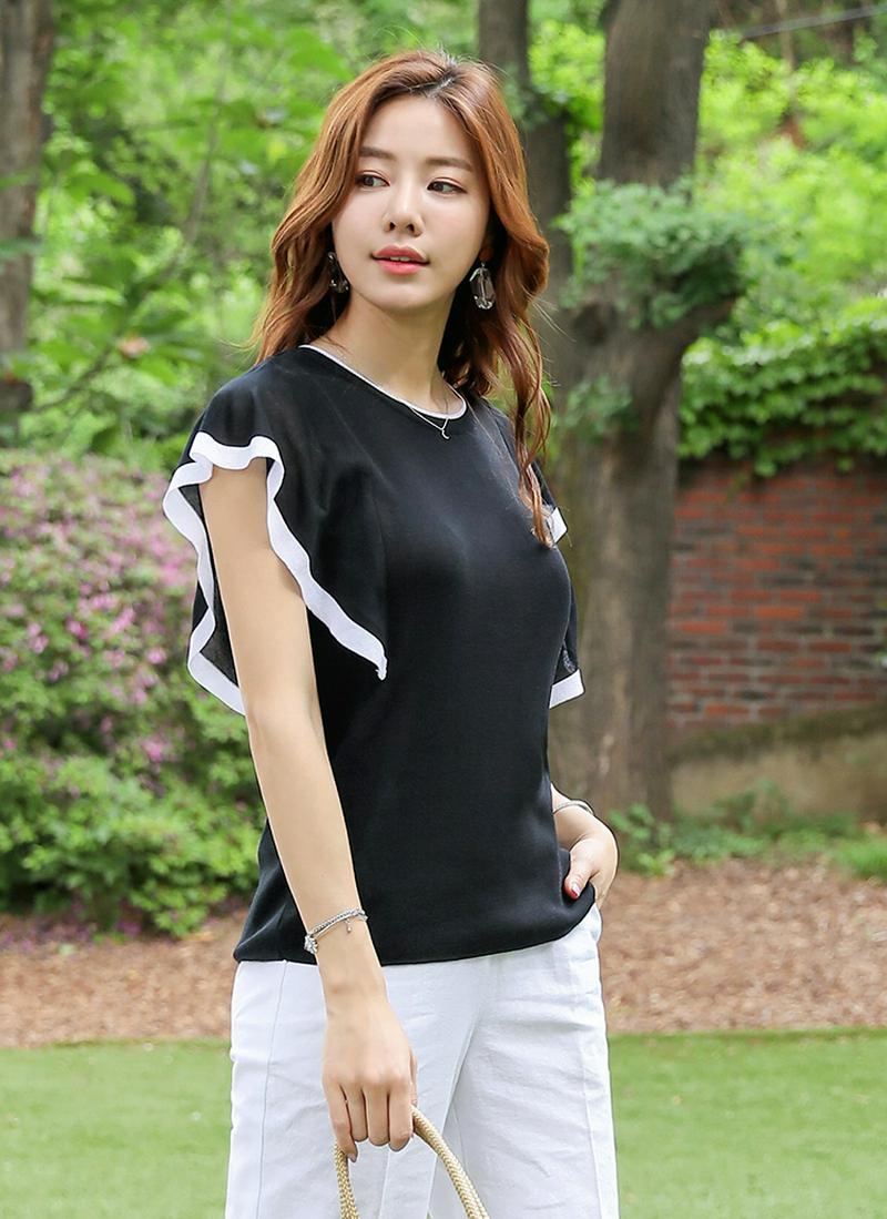 パイピングフリルスリーブニット