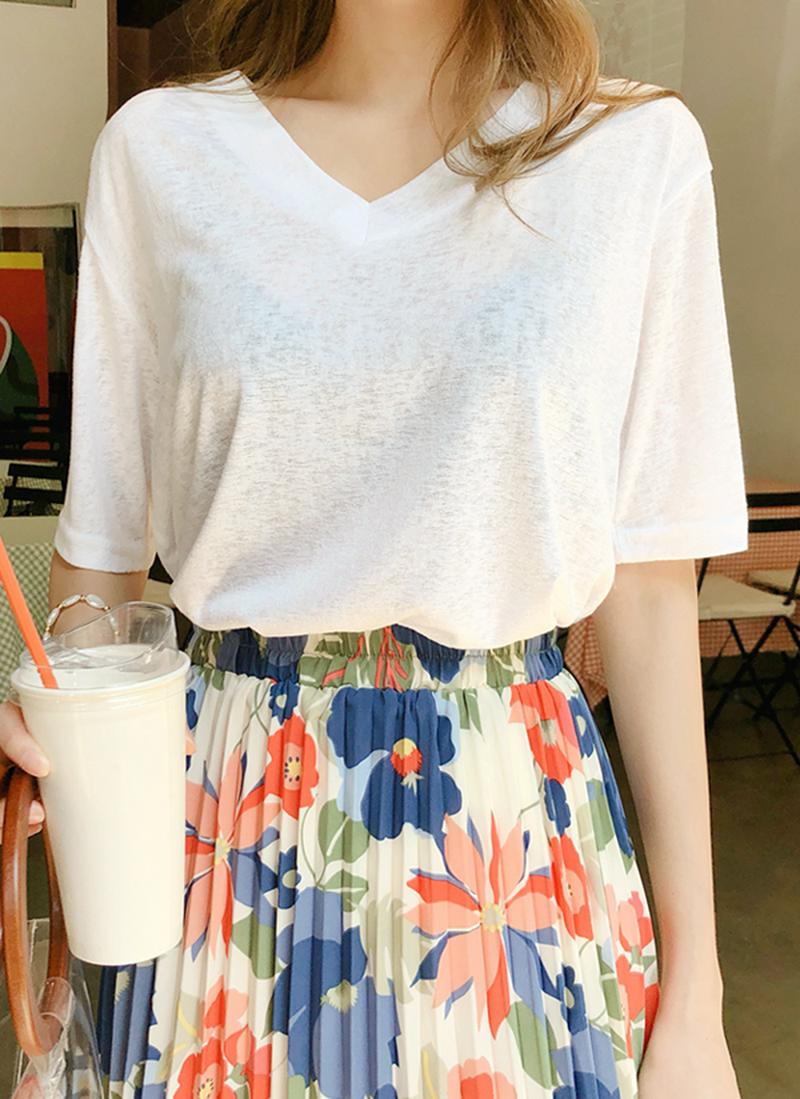 ナチュラルVネックTシャツ