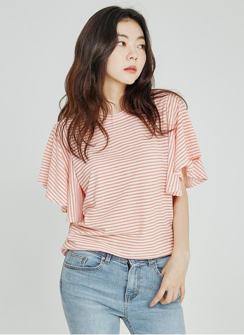 ボーダーパターンフレアスリーブTシャツ