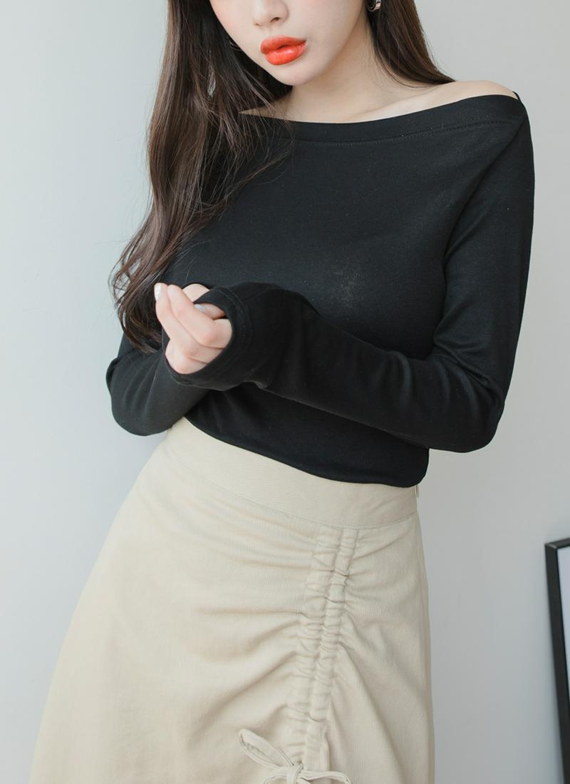 レーヨン混ボートネックTシャツ