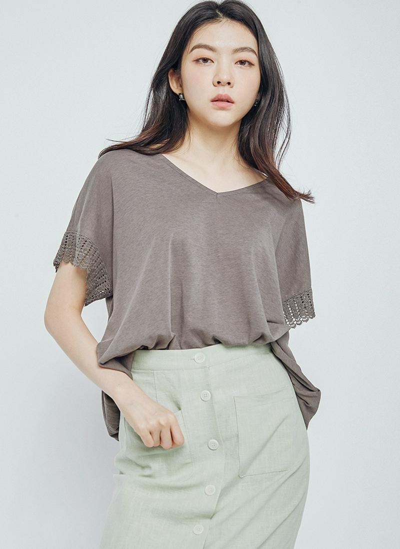 レースカフスTシャツ