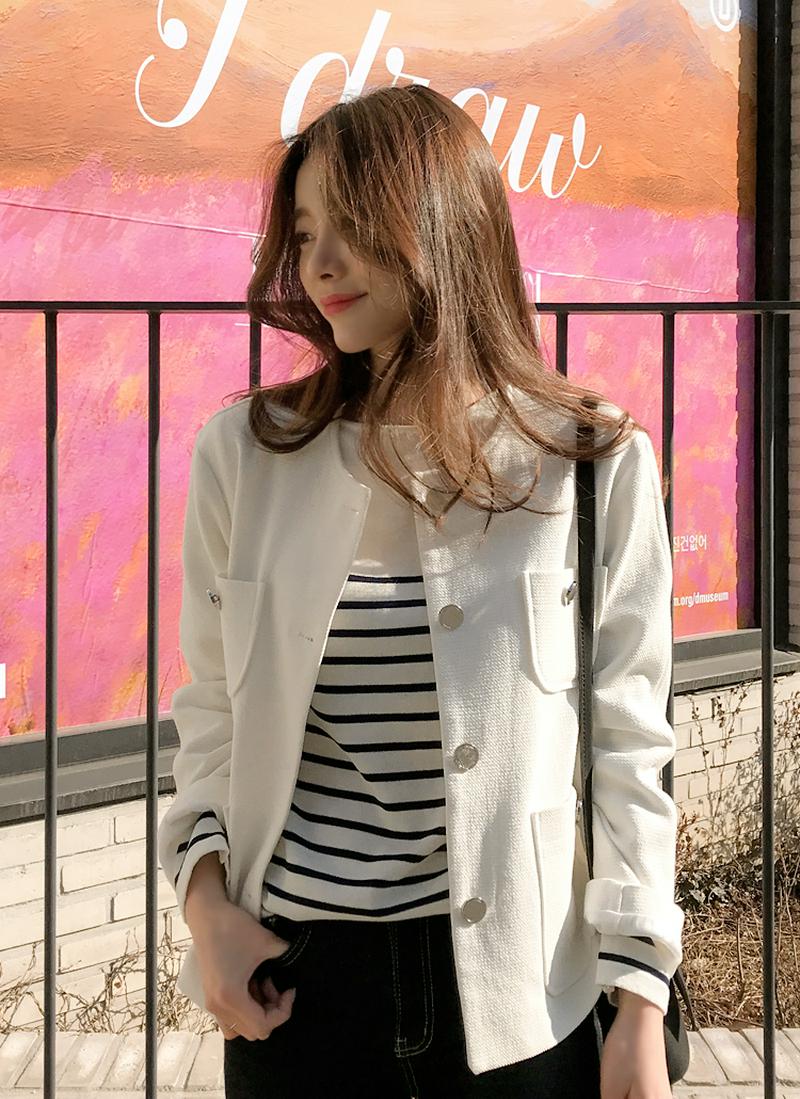 ラウンドネックツイードジャケット