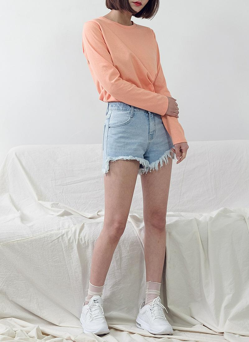 ベーシックラウンドコットンTシャツ